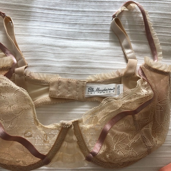 Elle Macpherson Intimates 34E bra (3 bras) - Picture 2 of 4